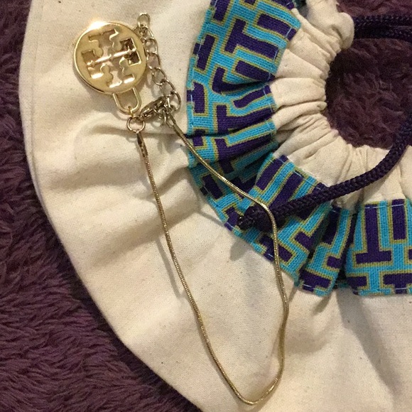 New Tory Burch Logo Charm Bracelet With Extender - Picture 3 of 15